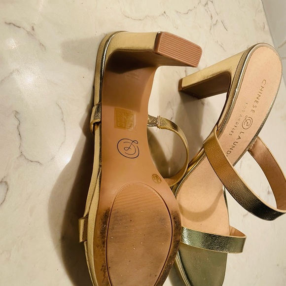 Chinese Laundry metallic gold heels. Worn once. Size 8! - Picture 4 of 4